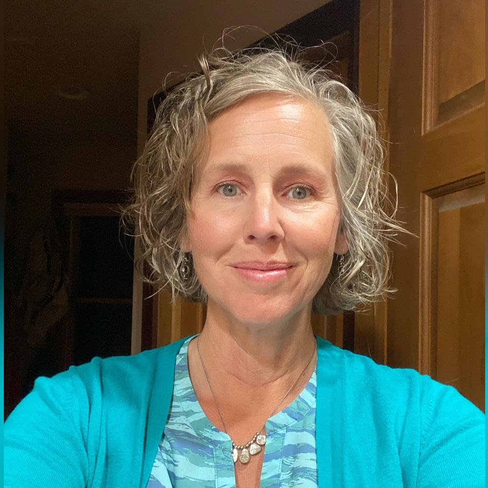 Meet your Posher, Brenda